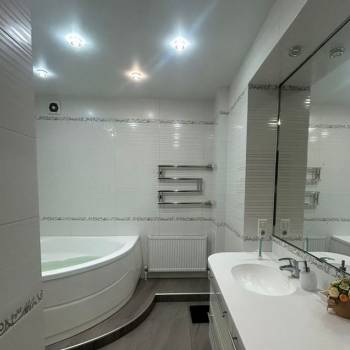 Продается 3-х комнатная квартира, 105,6 м²