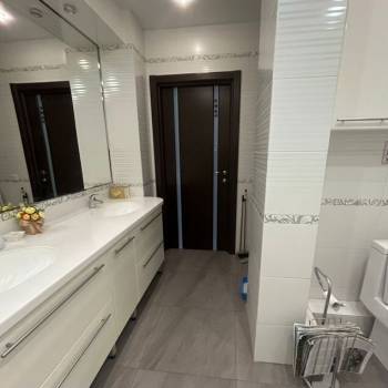 Продается 3-х комнатная квартира, 105,6 м²