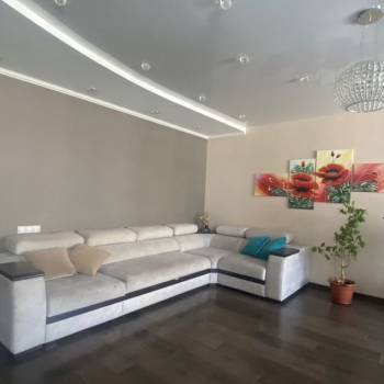 Продается 3-х комнатная квартира, 105,6 м²