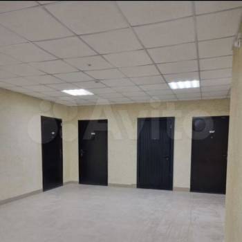 Продается 1-комнатная квартира, 65 м²