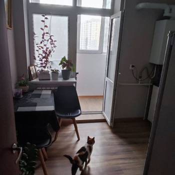 Продается 1-комнатная квартира, 36 м²