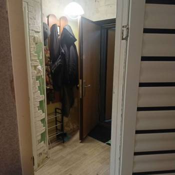 Продается 1-комнатная квартира, 32 м²