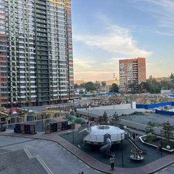 Продается 1-комнатная квартира, 37,4 м²