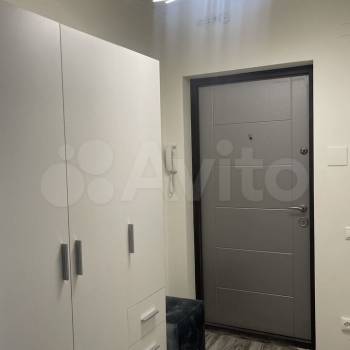 Продается 1-комнатная квартира, 51 м²