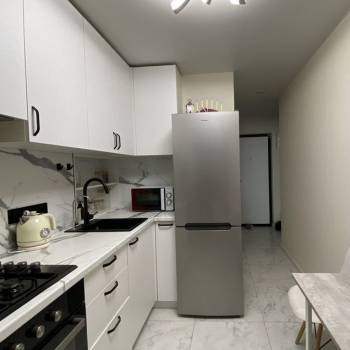 Продается 3-х комнатная квартира, 64 м²