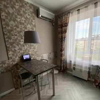 Продается 1-комнатная квартира, 32 м²