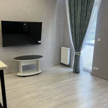 Продается 1-комнатная квартира, 30 м²