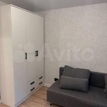 Продается 1-комнатная квартира, 18 м²