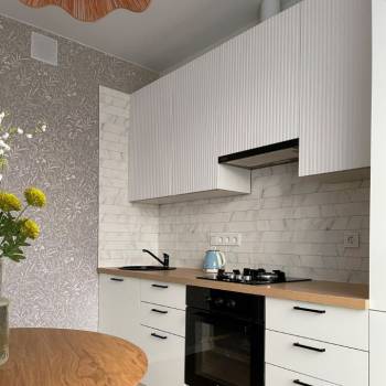 Продается 1-комнатная квартира, 32 м²