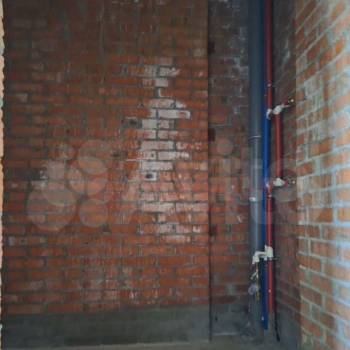 Продается 1-комнатная квартира, 37 м²