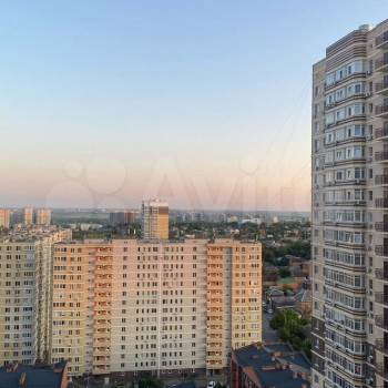 Продается 1-комнатная квартира, 40 м²