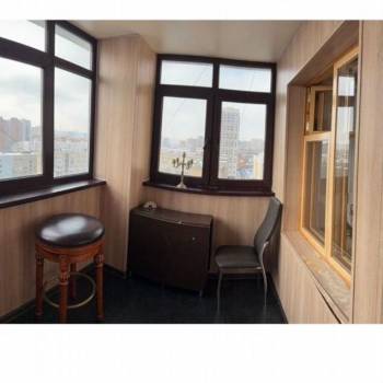 Продается Многокомнатная квартира, 100 м²