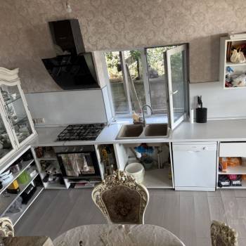 Продается Дом, 200 м²