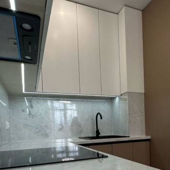 Продается 2-х комнатная квартира, 42 м²