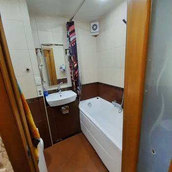 Продается 3-х комнатная квартира, 46,4 м²