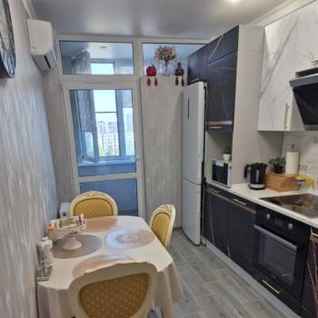 Продается 1-комнатная квартира, 45 м²