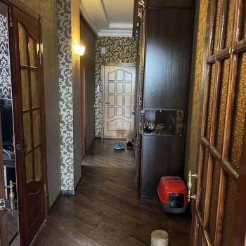 Продается Многокомнатная квартира, 82,6 м²