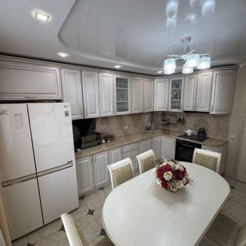 Продается Многокомнатная квартира, 95,7 м²