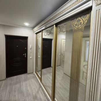 Продается Многокомнатная квартира, 95,7 м²