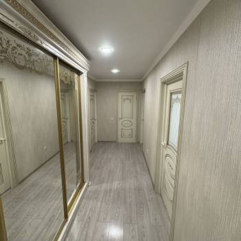 Продается Многокомнатная квартира, 95,7 м²