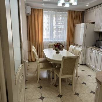 Продается Многокомнатная квартира, 95,7 м²