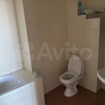 Продается 3-х комнатная квартира, 101,6 м²