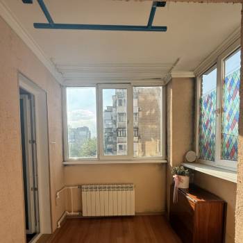 Продается 1-комнатная квартира, 48,9 м²