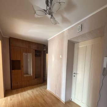 Продается 1-комнатная квартира, 48,9 м²