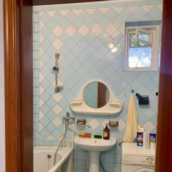 Продается 3-х комнатная квартира, 47,9 м²