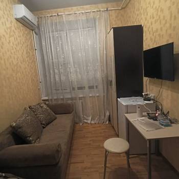 Продается 1-комнатная квартира, 14 м²