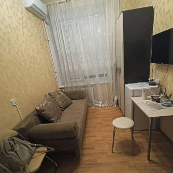 Продается 1-комнатная квартира, 14 м²