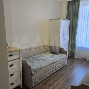 Продается Многокомнатная квартира, 108 м²