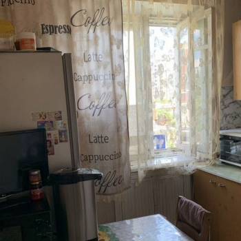 Продается 1-комнатная квартира, 32 м²