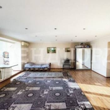 Продается 2-х комнатная квартира, 75 м²