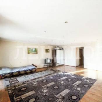 Продается 2-х комнатная квартира, 75 м²