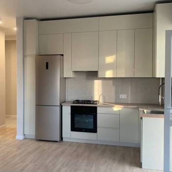 Продается 1-комнатная квартира, 47 м²