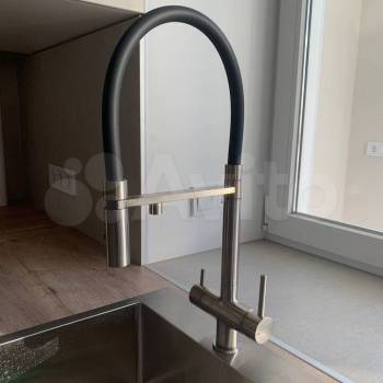 Продается 1-комнатная квартира, 47 м²