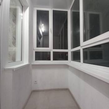 Продается 1-комнатная квартира, 37 м²