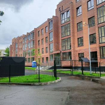 Продается 1-комнатная квартира, 40 м²