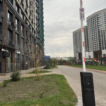 Продается 1-комнатная квартира, 51,7 м²