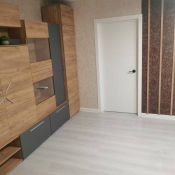 Сдается Многокомнатная квартира, 58 м²