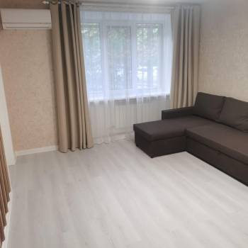Сдается Многокомнатная квартира, 58 м²