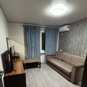 Продается 1-комнатная квартира, 30 м²