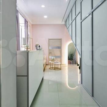 Продается Нежилое помещение, 800 м²