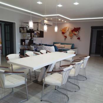 Продается Многокомнатная квартира, 166,6 м²