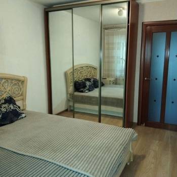 Продается 3-х комнатная квартира, 65 м²