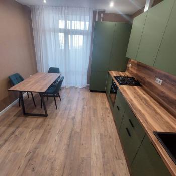 Продается 1-комнатная квартира, 41 м²