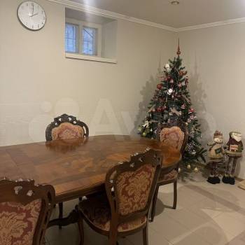 Продается Дом, 290 м²