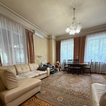 Продается Дом, 240 м²