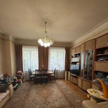 Продается Дом, 240 м²